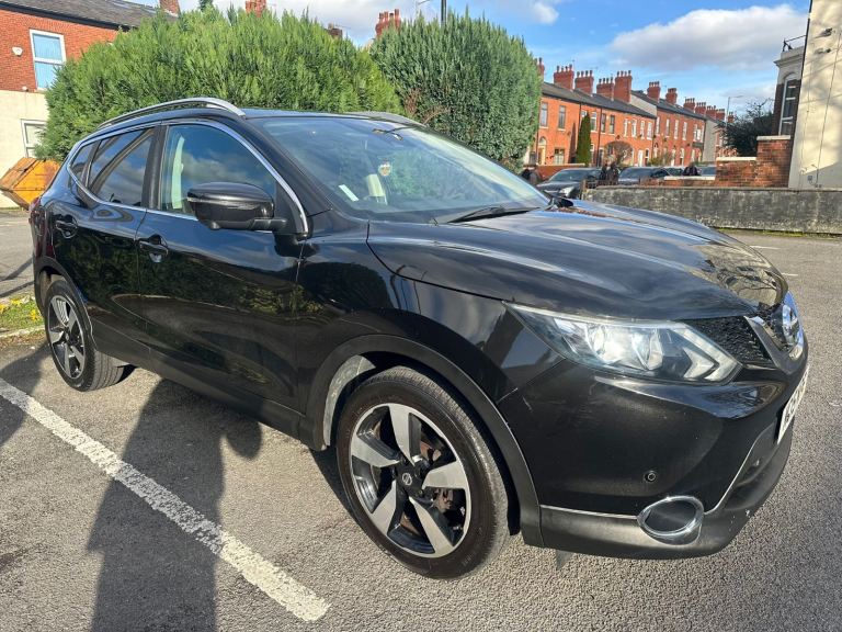 Nissan, QASHQAI, Hatchback, 2015, Manual, 1461 (cc), 5 doors