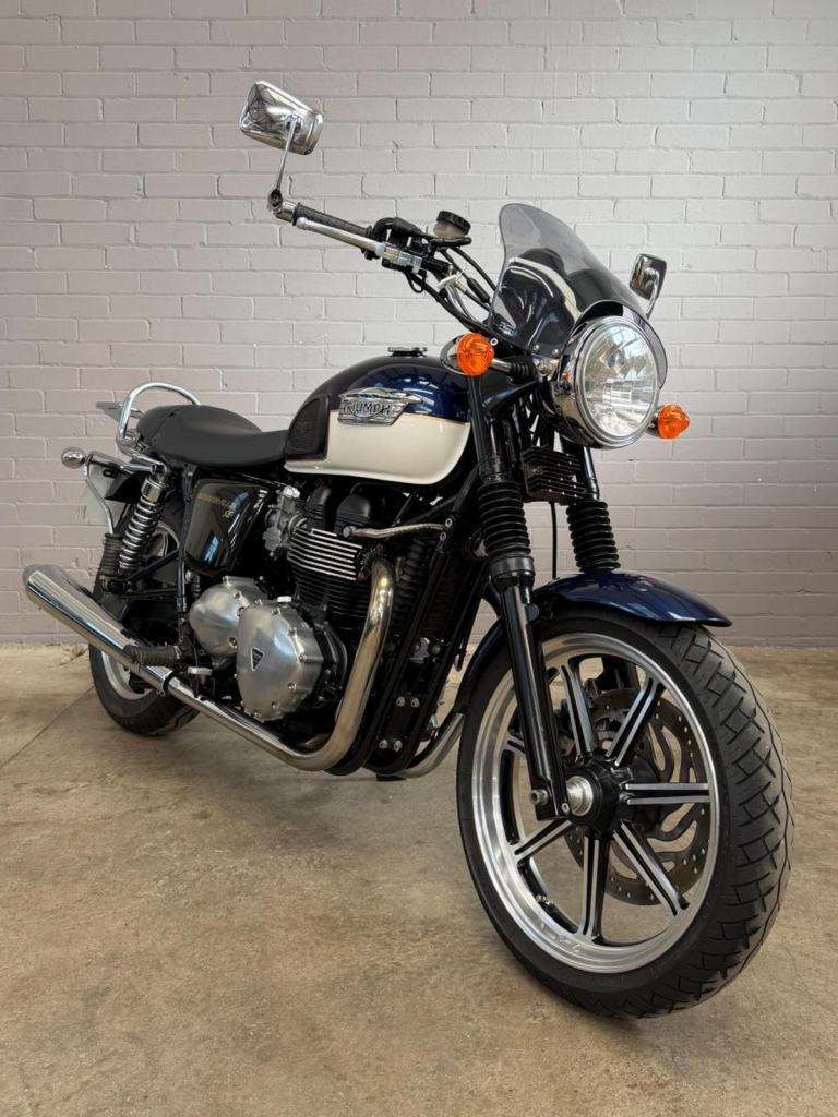 2010 Triumph Bonneville 865 865