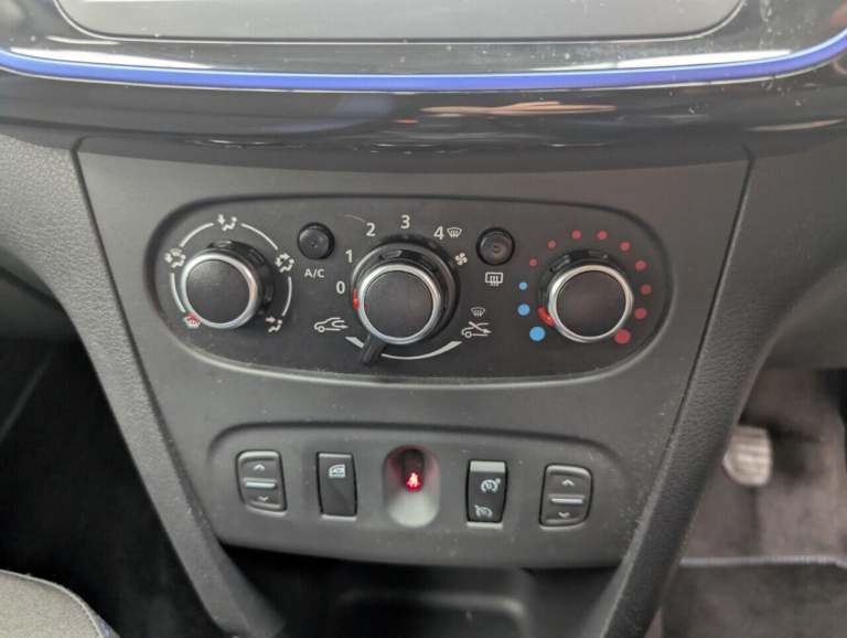 2020 Dacia Sandero Stepway 0.9 TCe SE Twenty Hatchback 5dr Petrol Manual Euro 6 (s/s) (90 ps) R P...