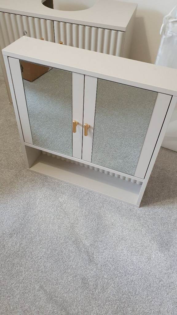 VonHaus Bathroom Mirror Cabinet - Stone