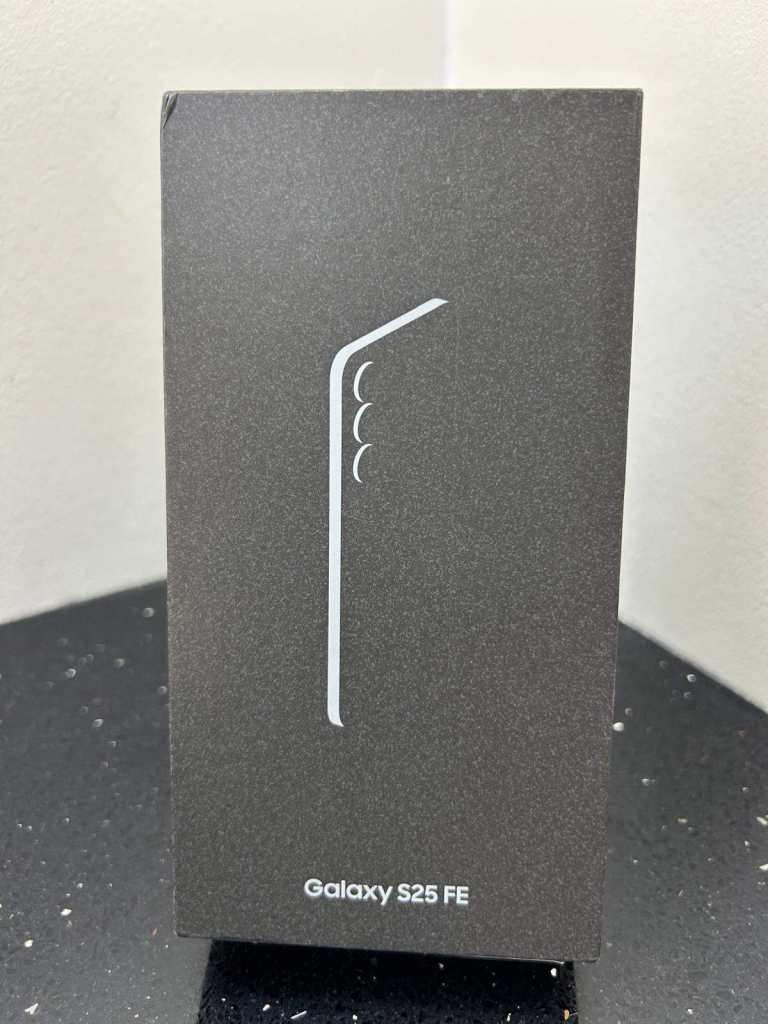 GENUINE SAMSUNG GALAXY S25 FE 5G 256GB 8GB RAM UNLOCKED ICYBLUE IMMACULATE CONDITION BOXED