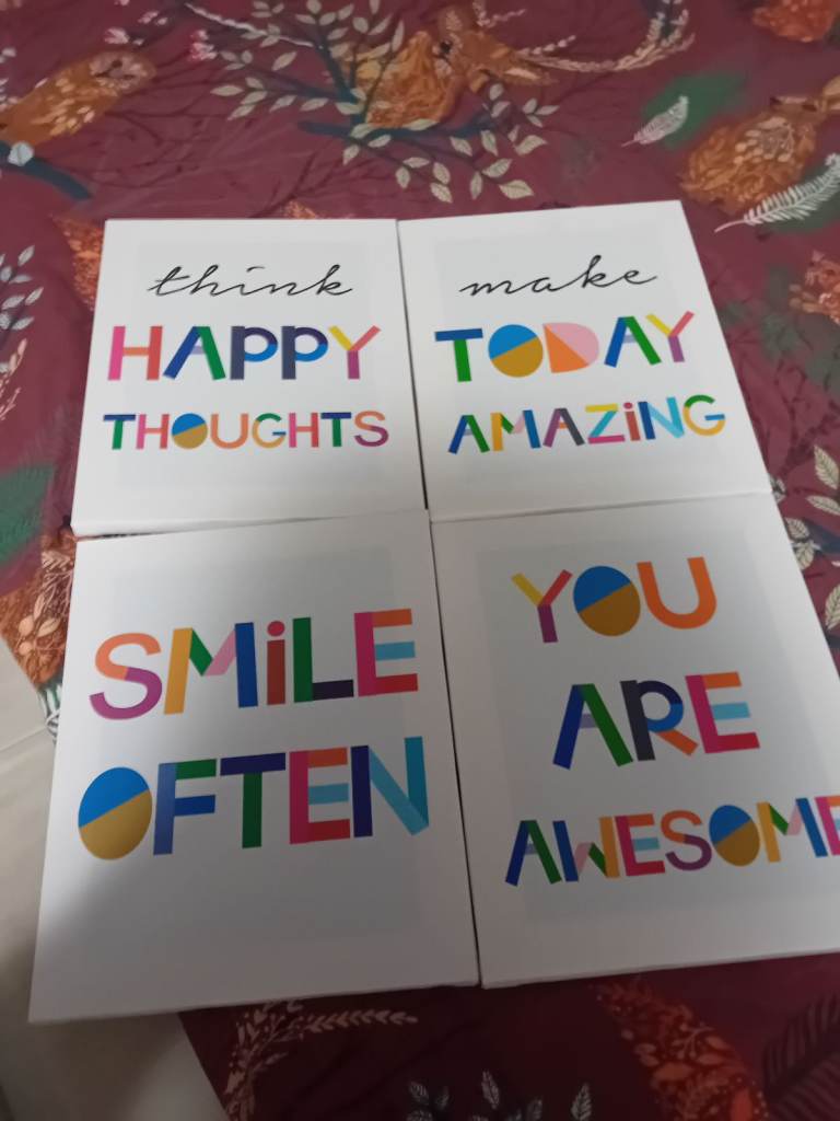 image for 4 canvas prints 