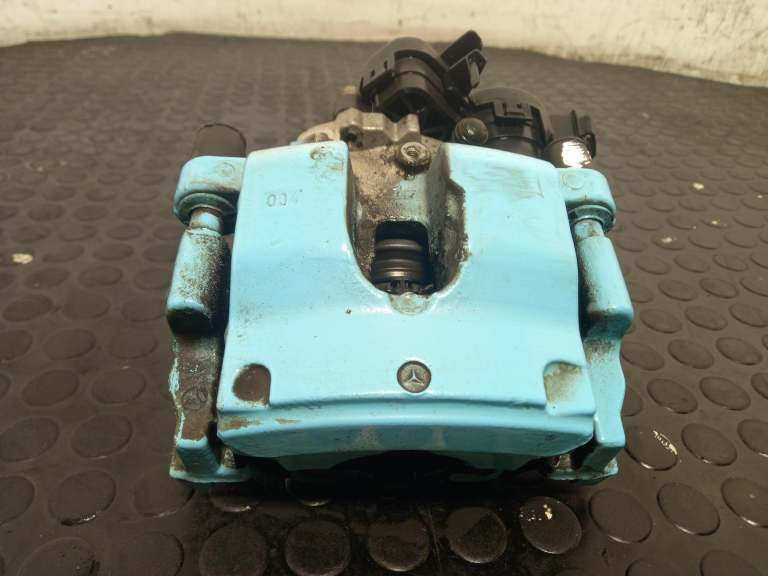 Mercedes C Class Right Rear Brake Caliper 2014-2021 1.5l M264.915