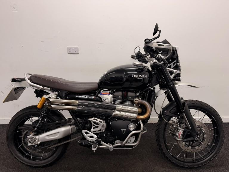 TRIUMPH SCRAMBLER 1200 XC  ** HEATED GRIPS - MOT UNTIL APRIL 2027 - WARRANTY **