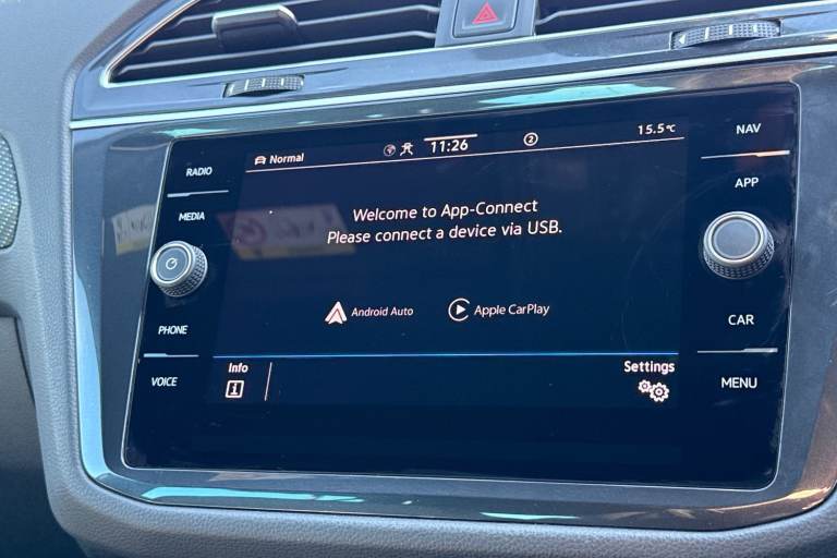 2024 Volkswagen Tiguan 2.0 TDI (SCR) DSG R-Line Edition | Heated Seats |  Park Assist SUV DIESEL ...