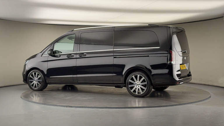 2025 Mercedes-Benz V-Class 2.0 V220d Premium MPV 5dr Diesel G-Tronic+ Euro 6 (s/s) (8 Seat, Extra...