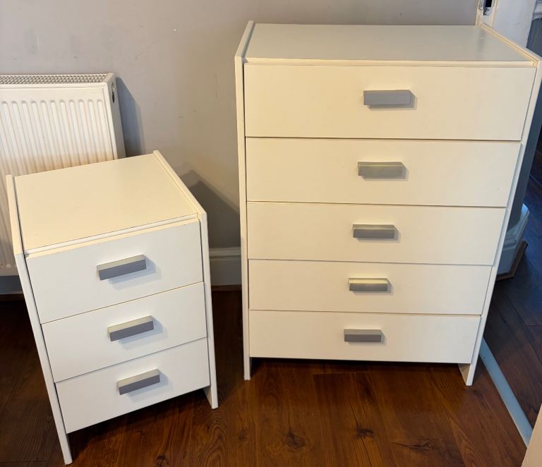 Bedroom set 