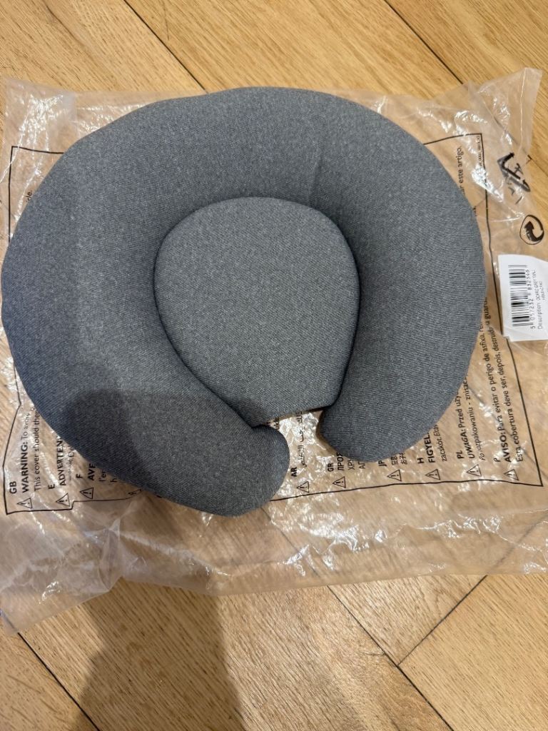Mamas & Papas newborn headrest for seat 