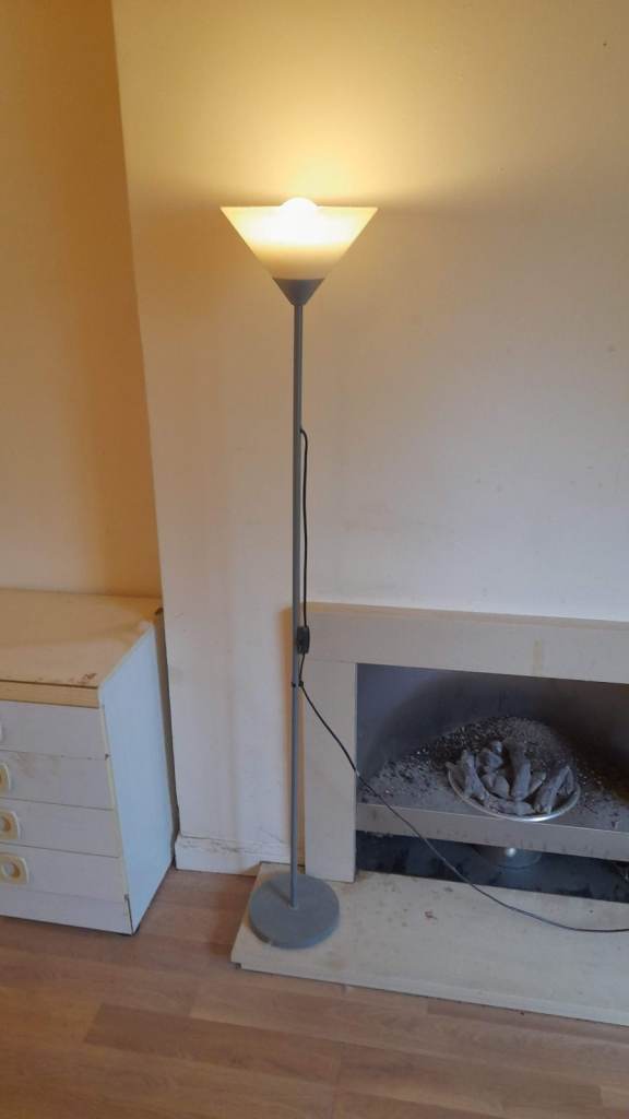 free standing lamp