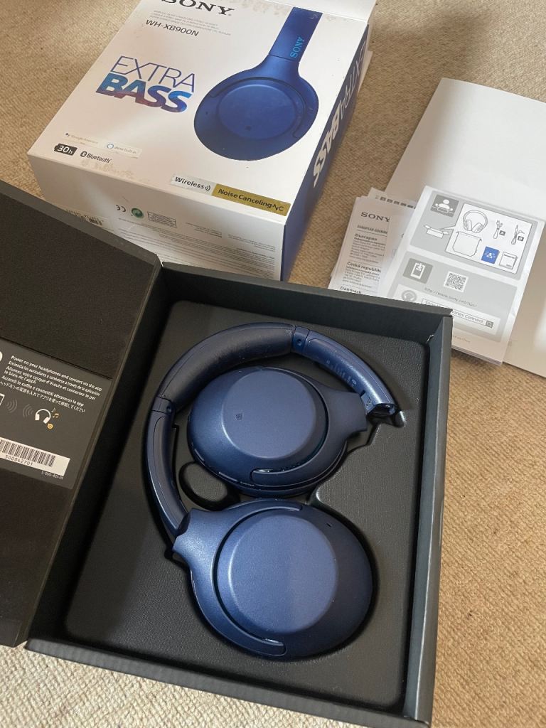 Sony Headphones (Over Ear) Great sound quality