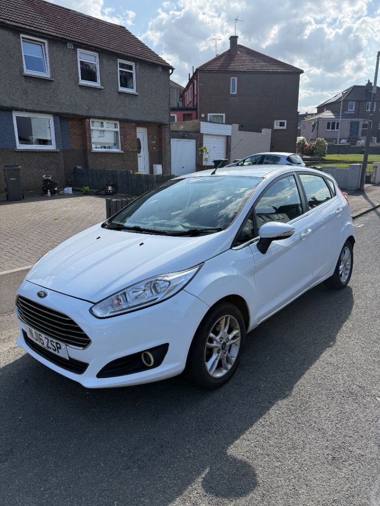 Ford, FIESTA, Hatchback, 2016, Manual, 1241 (cc), 5 doors