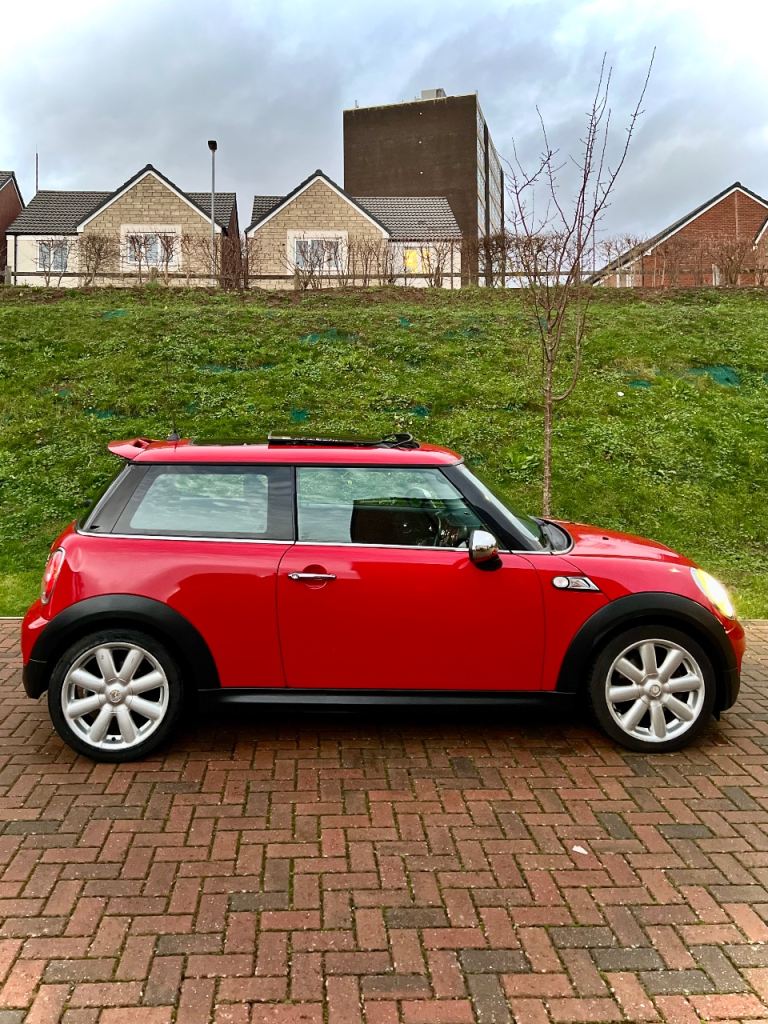 Mini Couper S-Turbocharger Hatchback, 2009, Manual, 1598 (cc), 3 doors