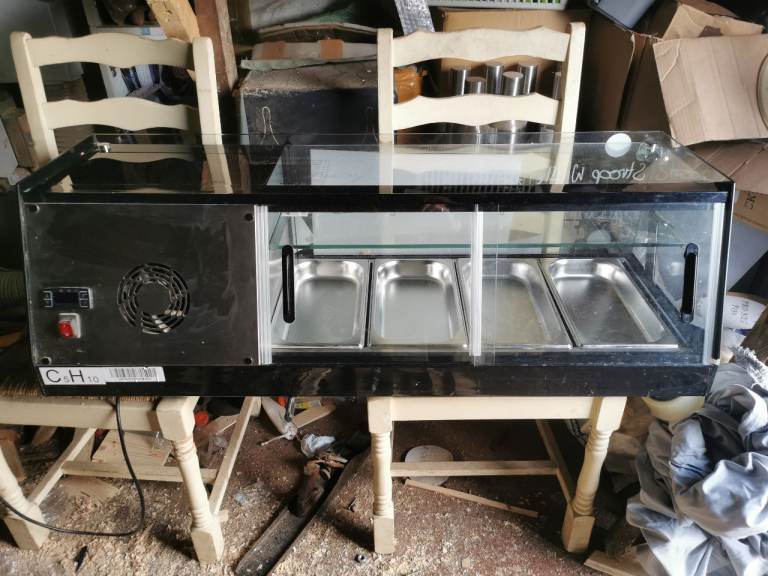 On counter chiller/ Adexa