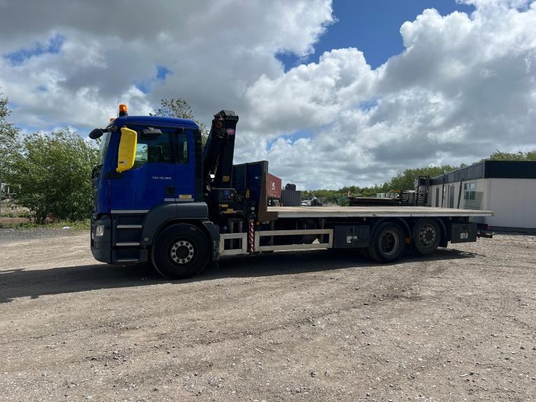 MAN/ ERF TGS 26-360 FRONT MOUNTED HMF CRANE 26FT DECK