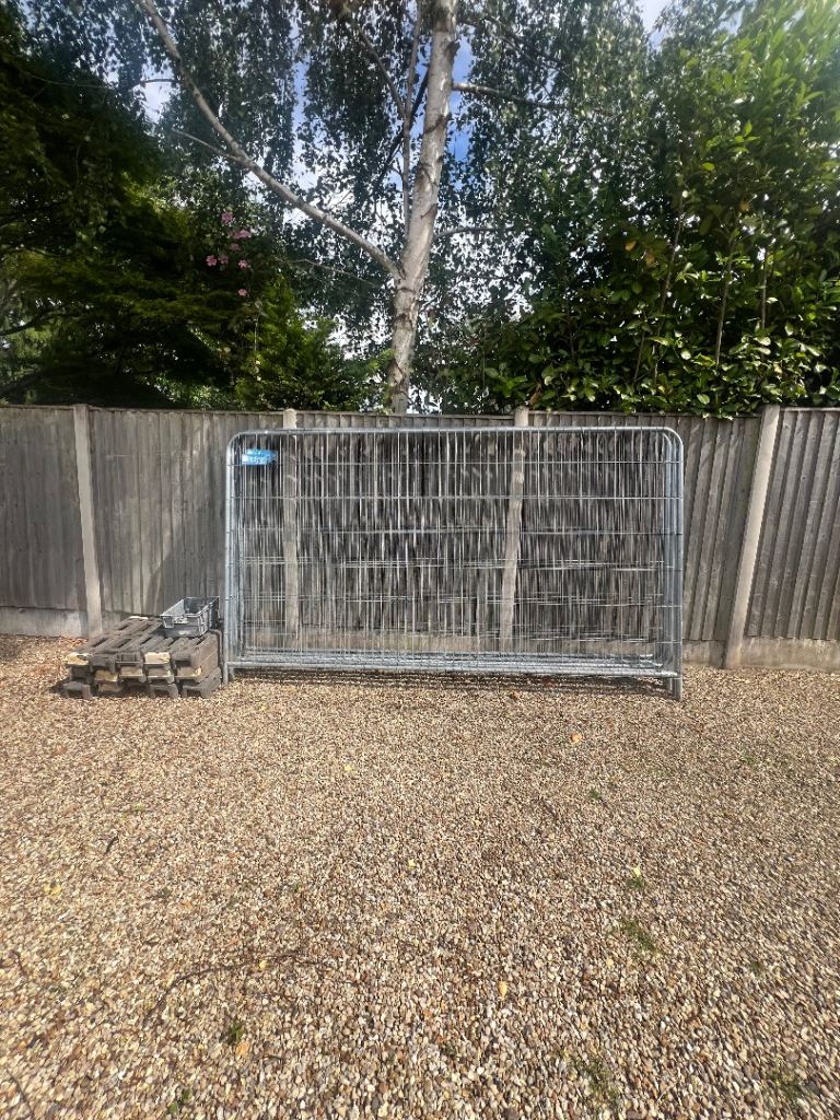 Heras fencing , base and  clips