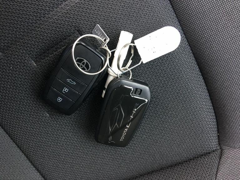 2024 Toyota C-HR 1.8 Hybrid Design 5dr CVT HATCHBACK PETROL/ELECTRIC Automatic