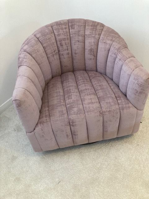 Good Condition Swivel Dusky Pink  Velvet Tub Armchair - Padded Design