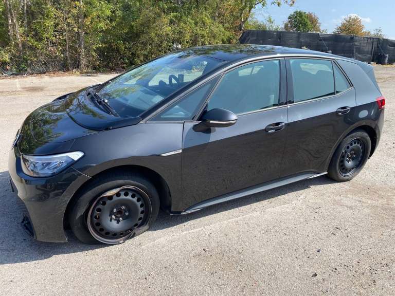 2023 VOLKSWAGEN ID3 LIFE PRO PERFORMANCE 58KWH ELECTRICITY DAMAGED SALVAGE