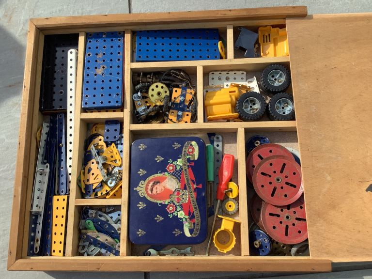 Meccano