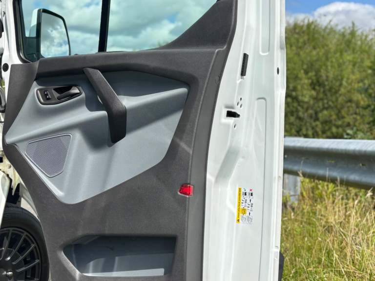 FORD TRANSIT CUSTOM 2.0 TDCi 290 2017