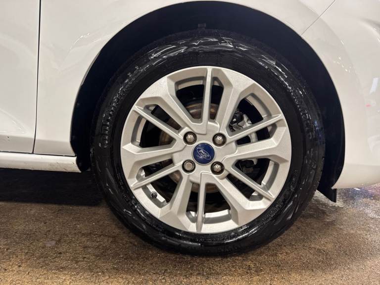 2022 Ford Fiesta 1.0 EcoBoost Titanium 5dr HATCHBACK PETROL Manual