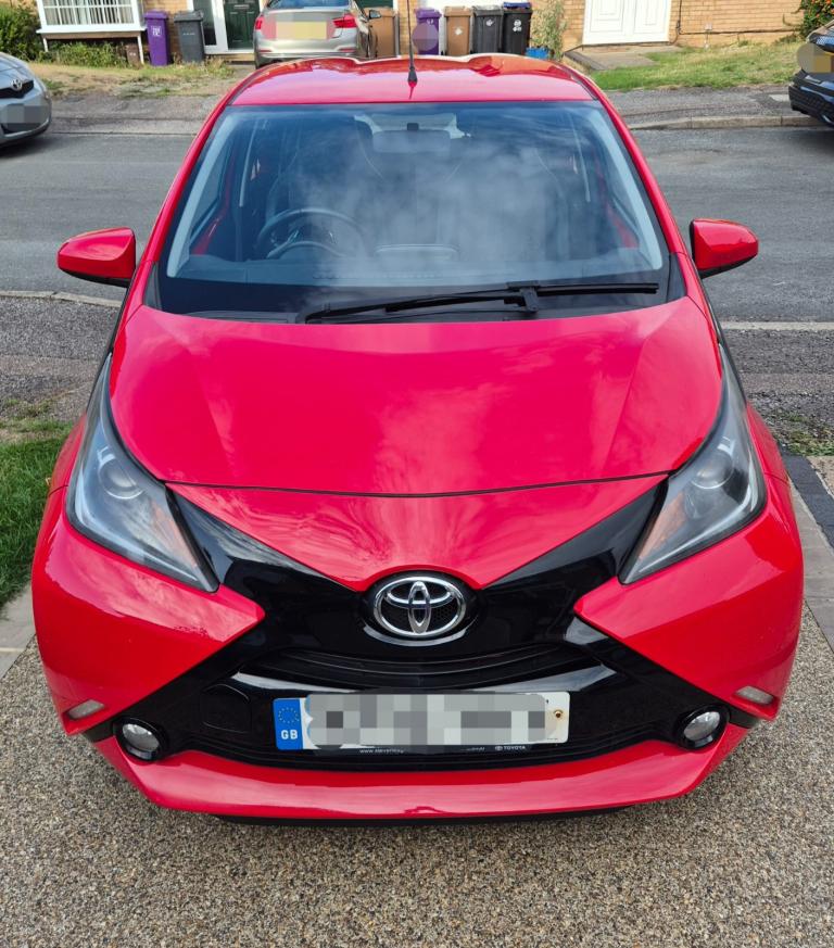 Toyota, AYGO, Hatchback, 2015, Manual, 998 (cc), 5 doors