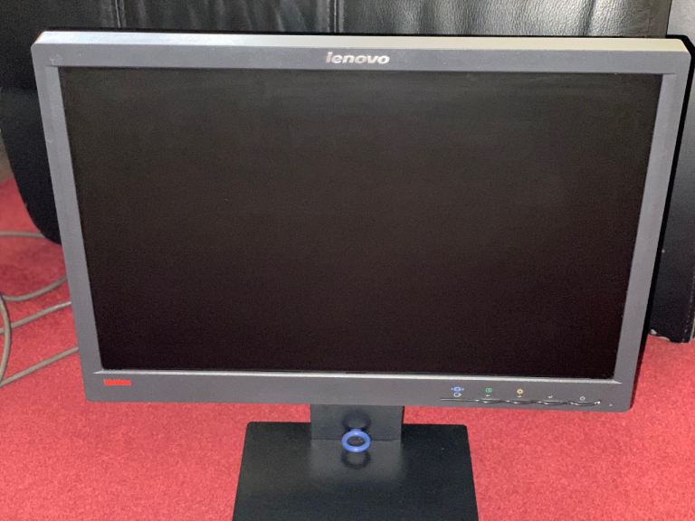 Lenovo 19 inch pc/tv 