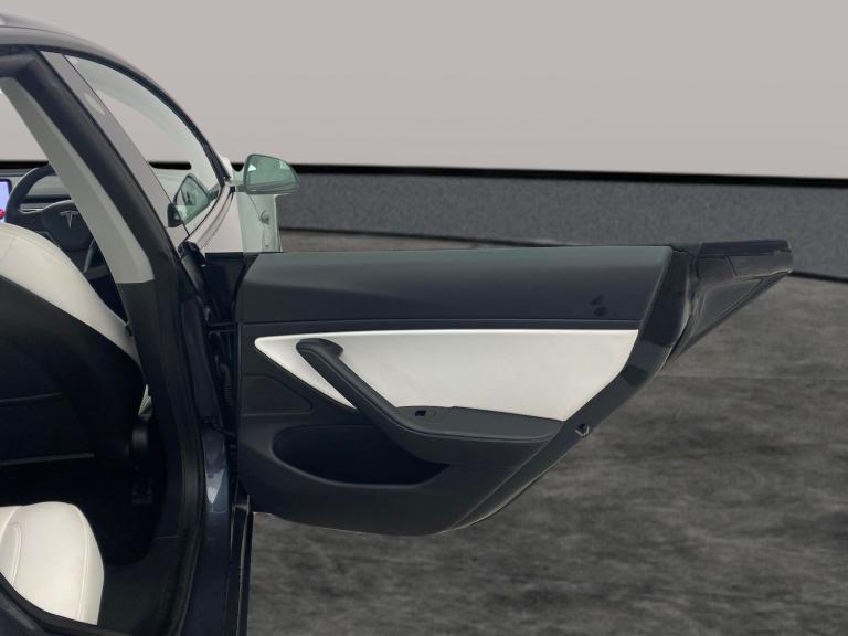 2020 Tesla Model 3 Performance AWD 4dr [Performance Upgrade] Auto SALOON ELECTRIC Automatic