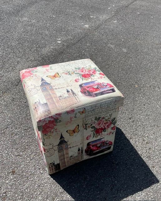 Collapsible Storage Cube