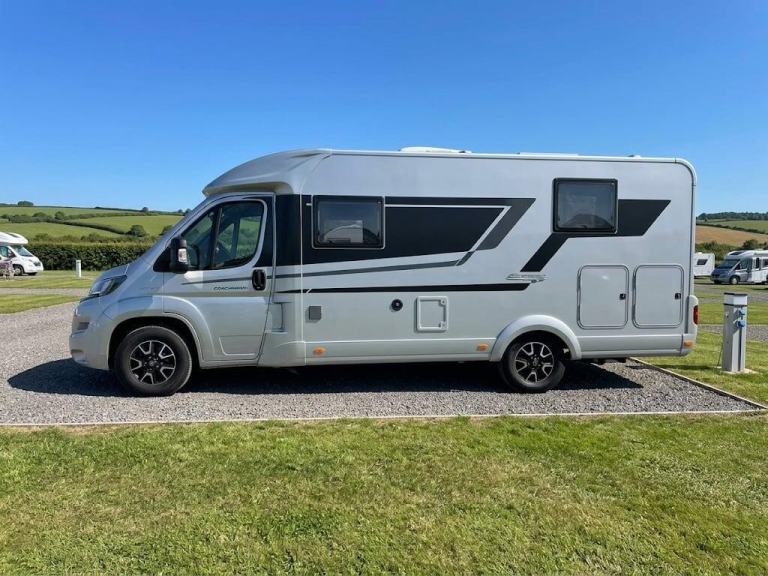 2022 Adria Compact Supreme 2.2 Diesel 3 Berth