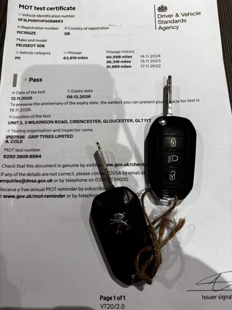 2015 Peugeot 308 1.2 PureTech 130 Active 5dr HATCHBACK PETROL Manual