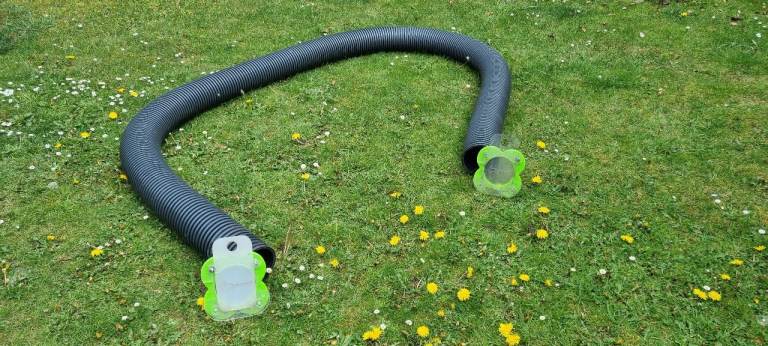 'RunAround' Rabbit 5m Pipe and Connections