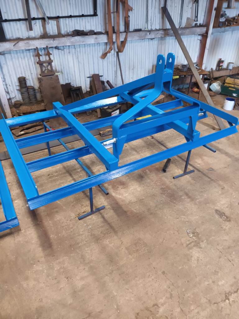Land leveler 