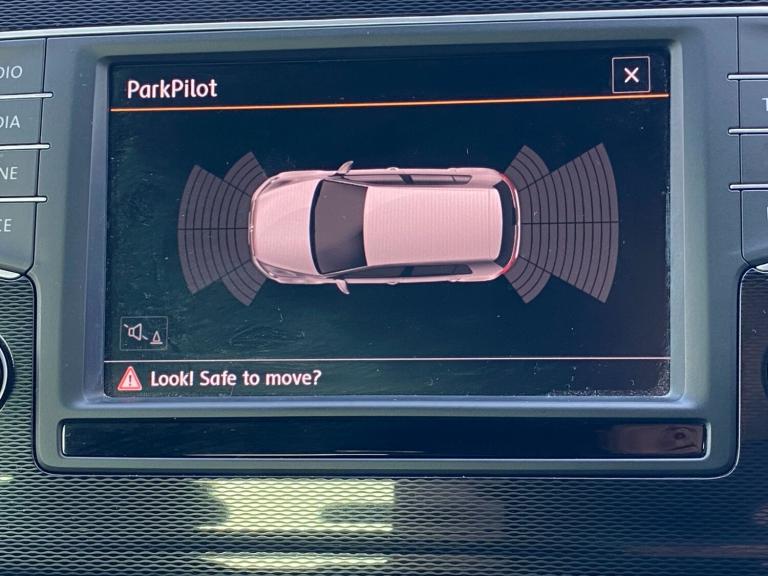 2016 Volkswagen Golf 2.0 TSI GTI Performance Pack 5dr - Sat Nav &amp; Heated Seats &amp; Cruise C...