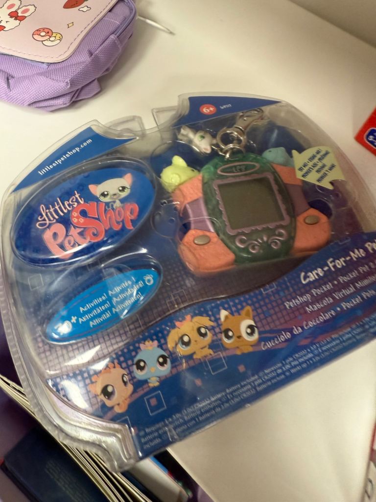 Very rare Littlest Pets shop Electronic game  hasbro 2008