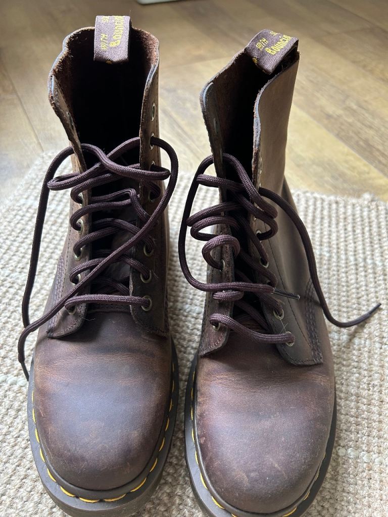 Dr Martens 2 pairs size 8