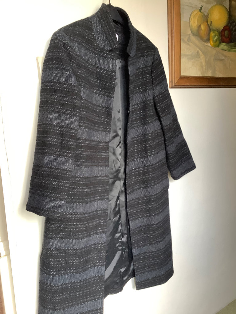REDUCED The White Company Ladies Coat. 