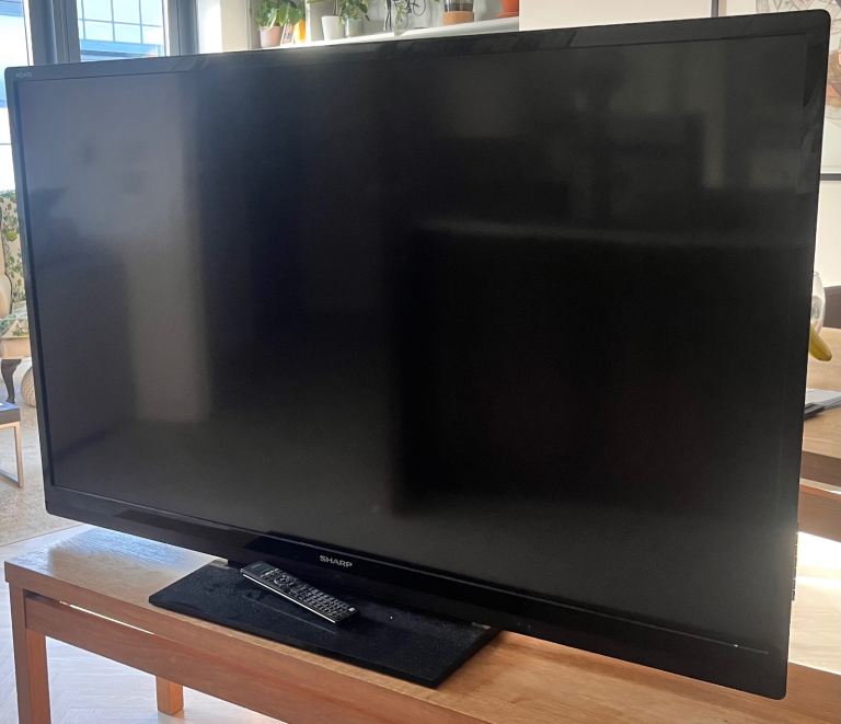 SHARP Aquos 60” LCD TV 