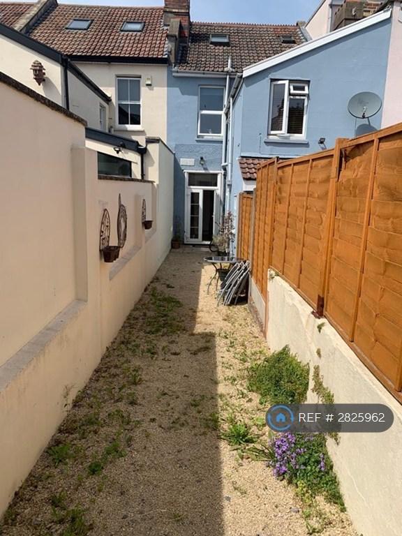 1 bedroom flat in Sefton Park Road, Bristol, BS7 (1 bed) (#2825962)