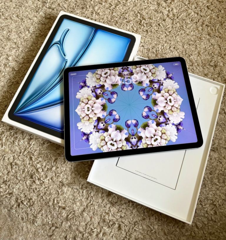 Apple iPad Air M3 2025 11-inch, 128GB WiFi And Cellular