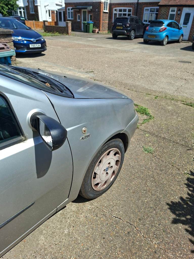 Fiat, PUNTO, Hatchback, 2002, Manual, 1242 (cc), 3 doors