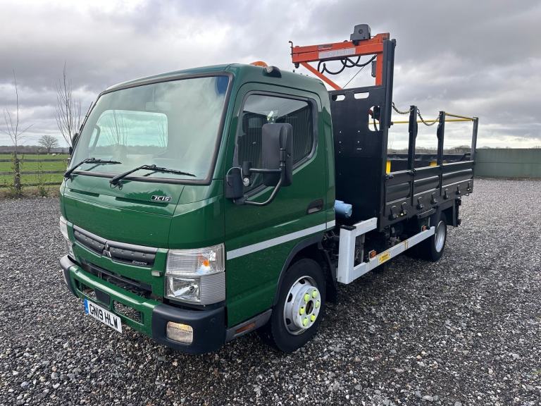 2019 Mitsubishi Canter Tipper Steel body Tar shuts 