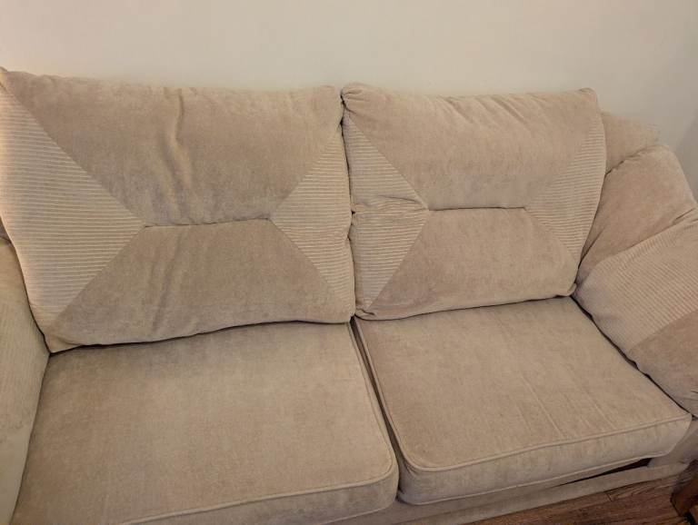 2 &3 seater sofas