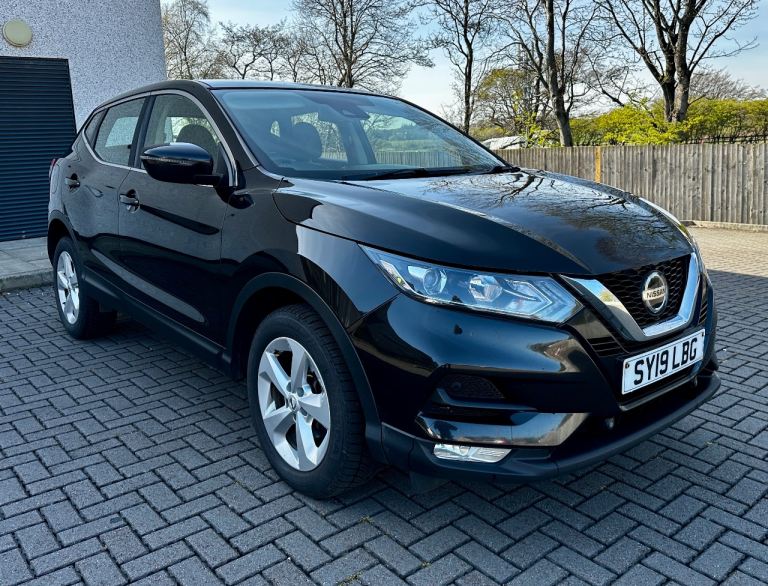 2019 Nissan Qashqai 1.5 dCi Premium 5 door Black ULEZ