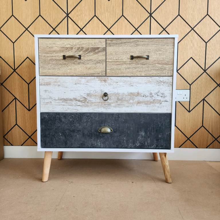 New Nordic 4 drawer wooden chest of drawers 