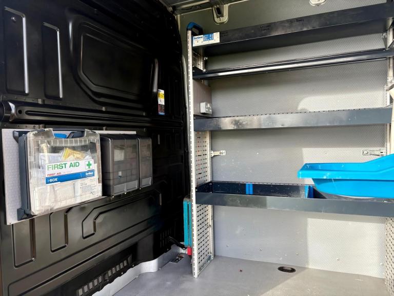 2021 Volkswagen Crafter 2.0 TDI 140PS Trendline Mwb Van ***Automatic / Workshop Van*** PANEL VAN ...