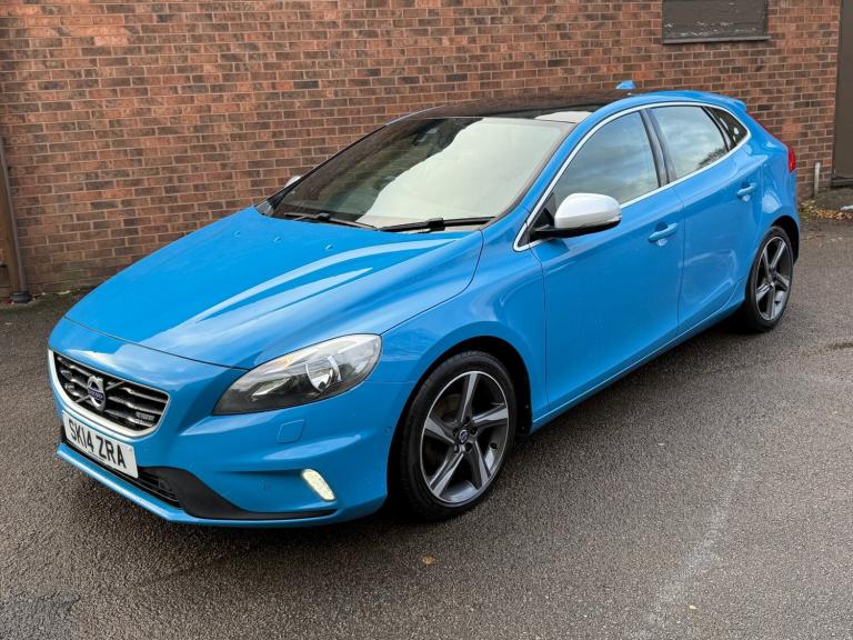 2014 Volvo V40 D2 R DESIGN 5dr HATCHBACK Diesel Manual
