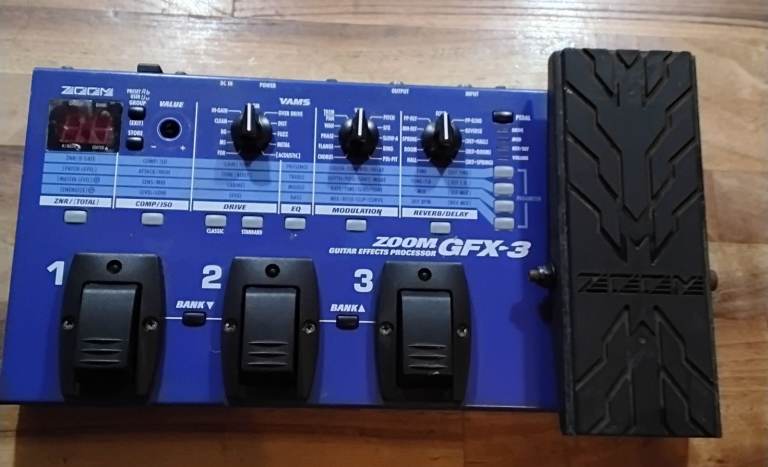 Zoom Multi-Effect Guitar Pedal GFX-3