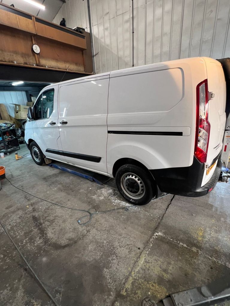 Ford Transit Custom 340 Leader EcoBlue