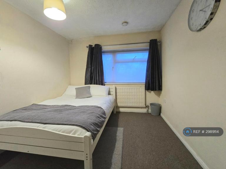 1 bedroom in Frere Road, Norwich, NR7 (#2989114)
